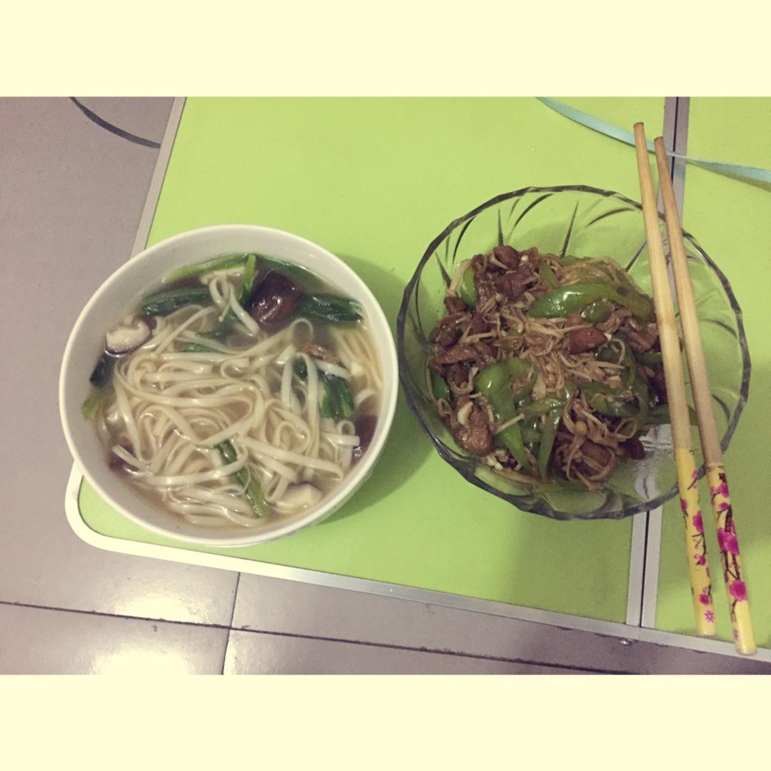 金针菇青椒肉丝