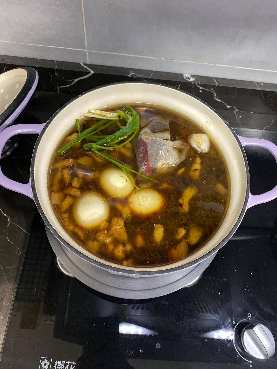 好吃到停不下来的卤肉饭