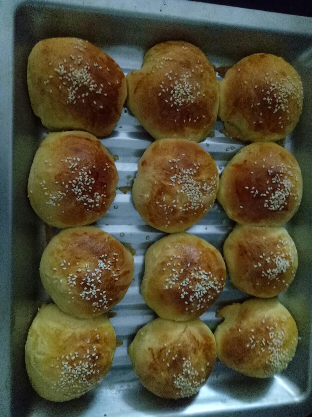 最爱莲蓉餐包