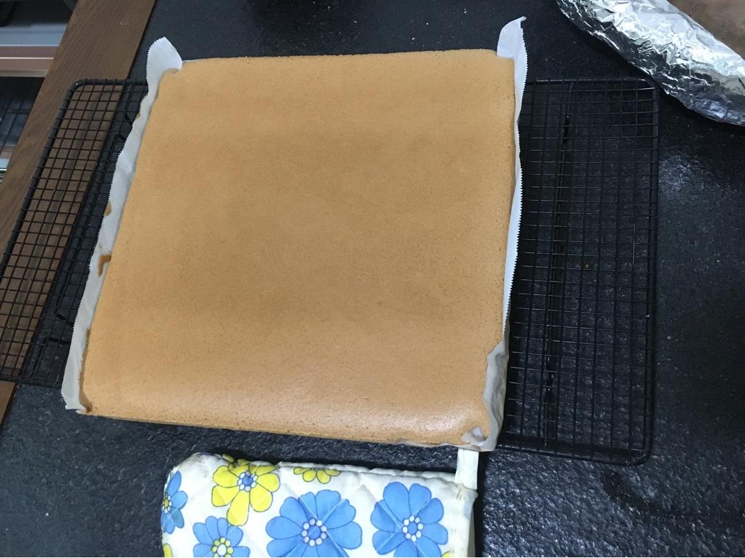 戚风蛋糕卷