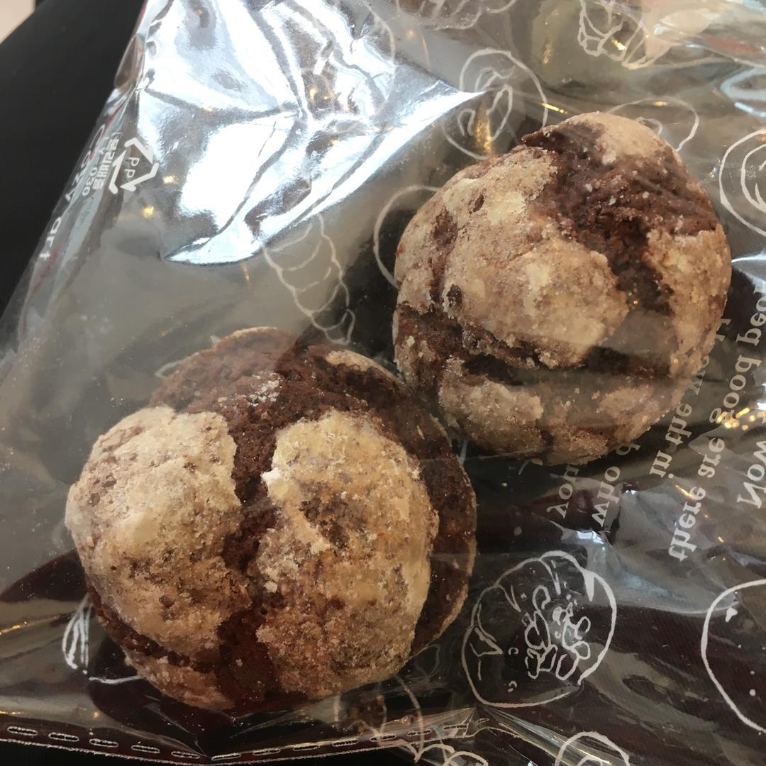 巧克力裂纹曲奇