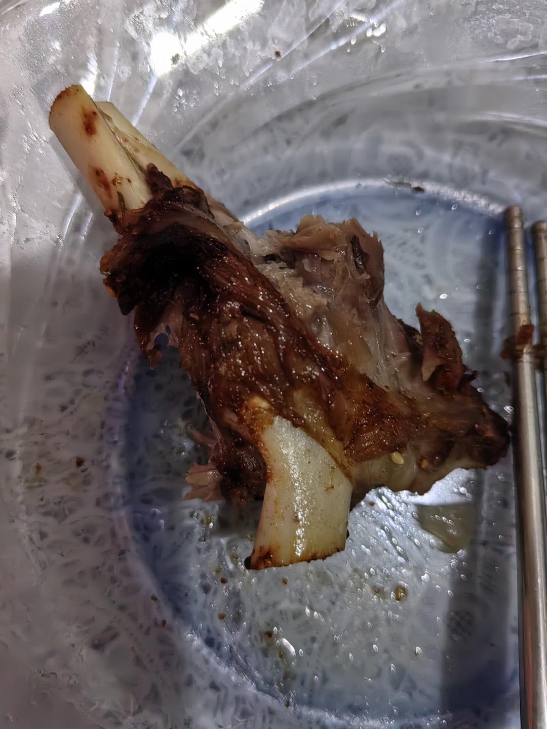 空气炸锅烤羊腿（超简单）