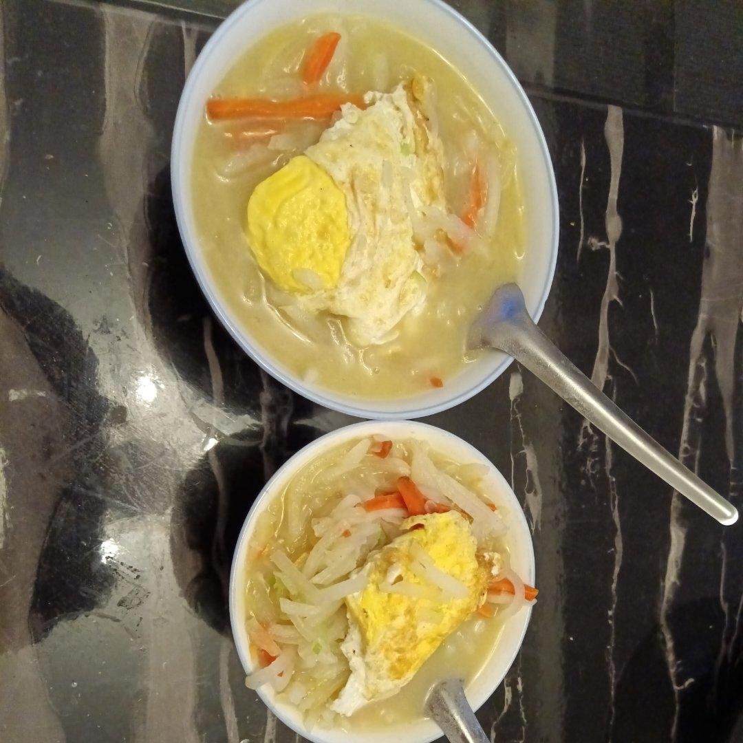 奶白鲜香的萝卜丝煎蛋汤