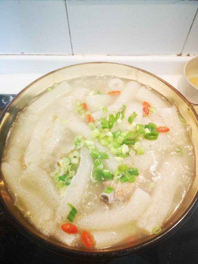 竹荪排骨汤