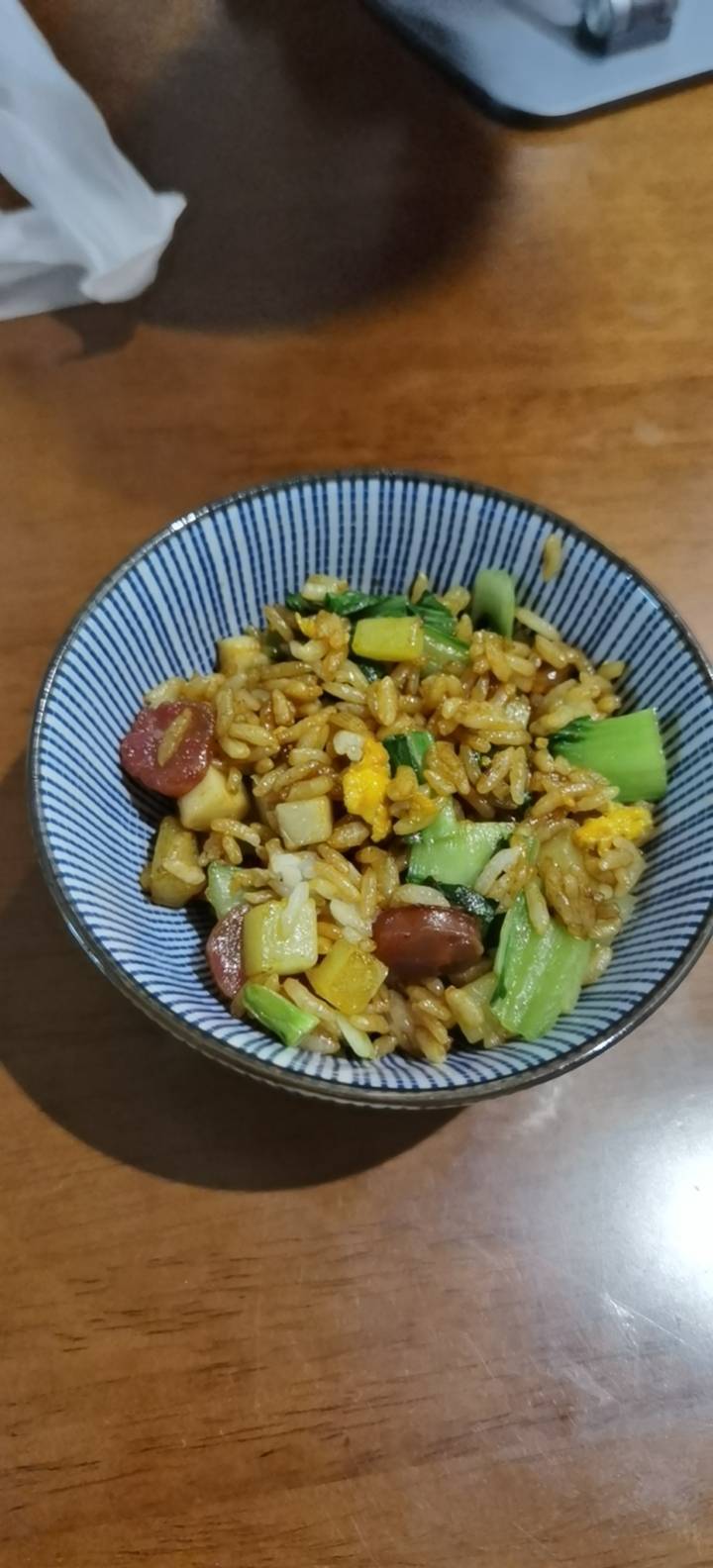 邻居抢着来我家吃土豆香肠炒饭，原来这么香！