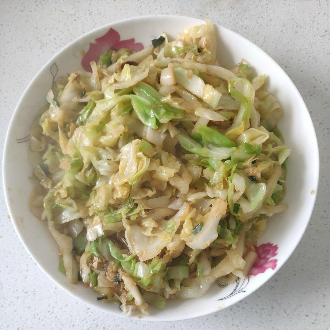 最近爱吃粉丝粉条～包菜炒粉丝