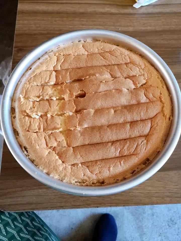 烤箱做蛋糕（戚风蛋糕的做法）