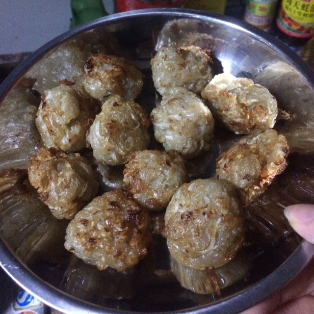 炸萝卜丸子