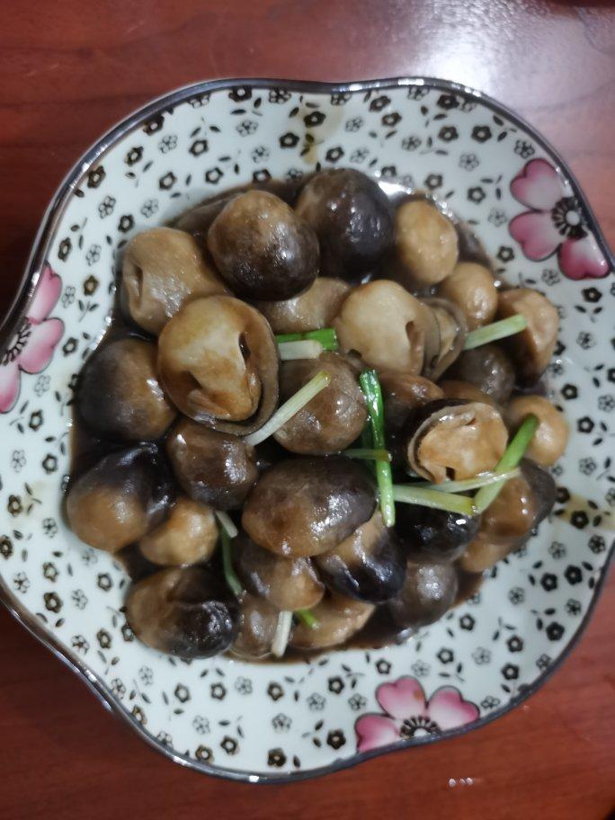 蚝油草菇