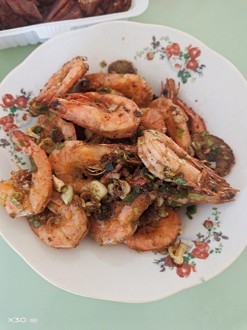 🔥好吃到连壳都舍不得吐的椒盐虾❗️