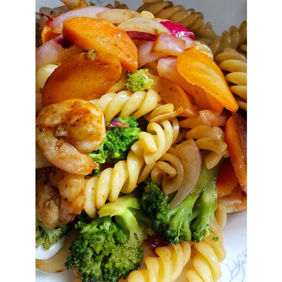 减脂|美味又低脂的虾油虾仁意大利面
