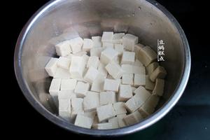 最好吃的豆腐包子，不用肉，越吃越上瘾呀的做法 步骤5