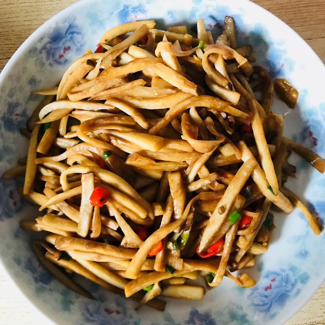 爆炒杏鲍菇