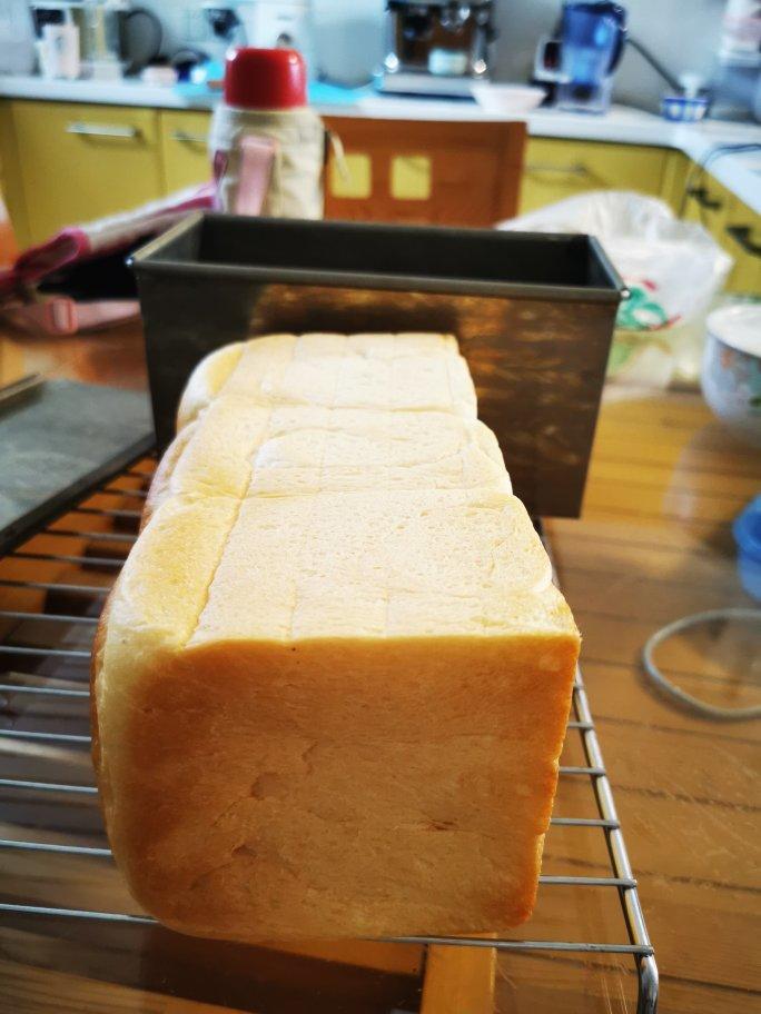 比棉花还柔软的中种北海道吐司