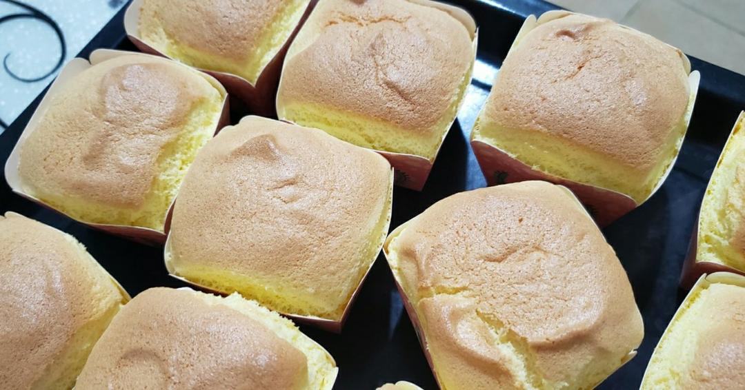 软绵绵戚风纸杯蛋糕