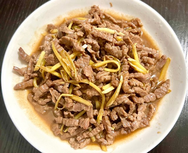 姜丝炒牛肉 十分钟快手菜 零厨艺 方便快捷又美味