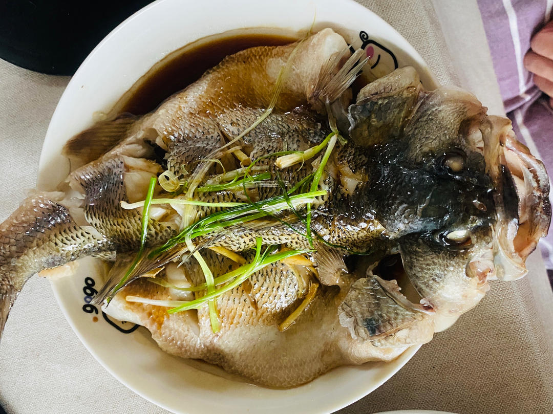 清蒸鲈鱼