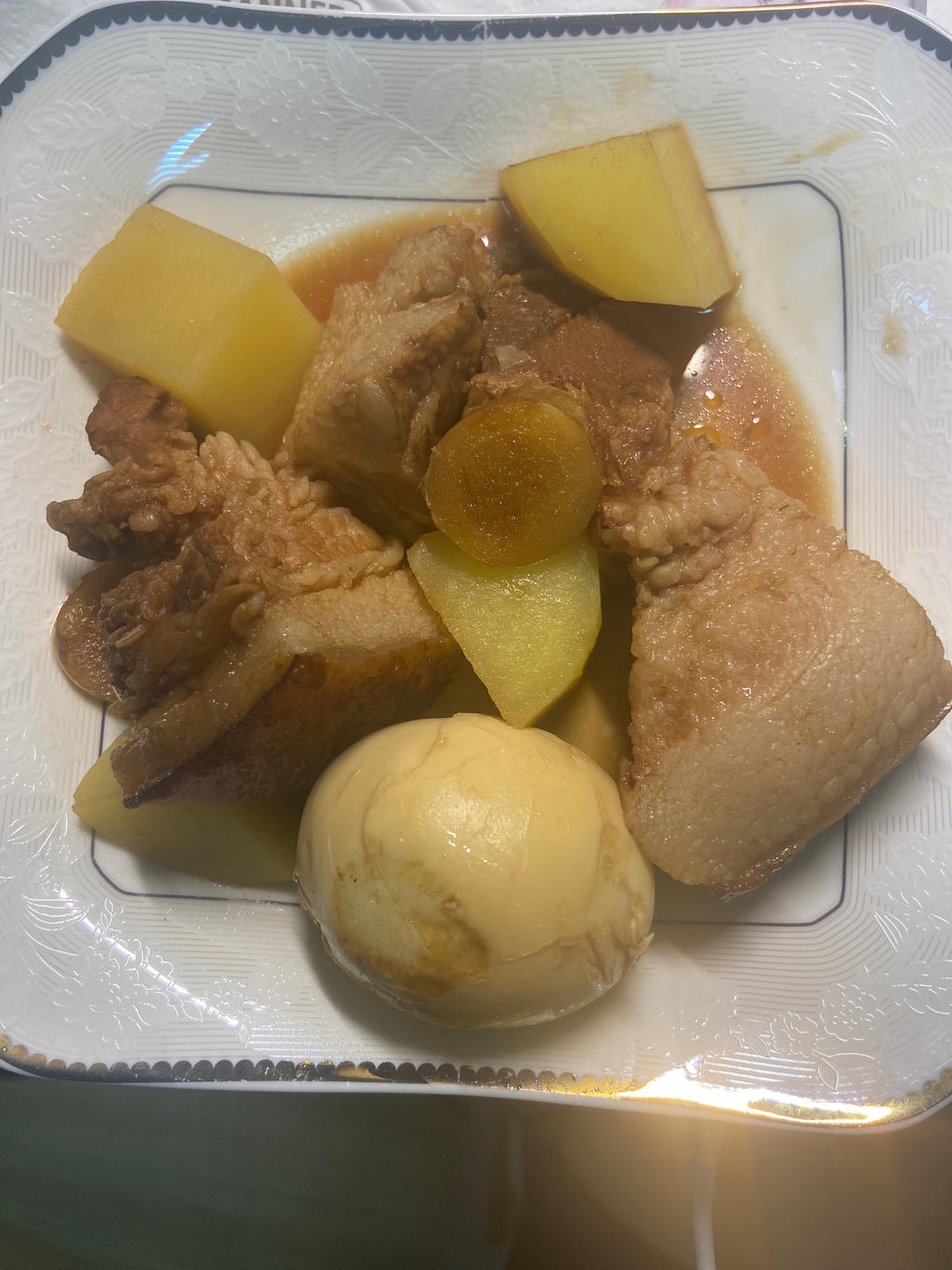 红烧肉炖土豆（丝毫不腻）