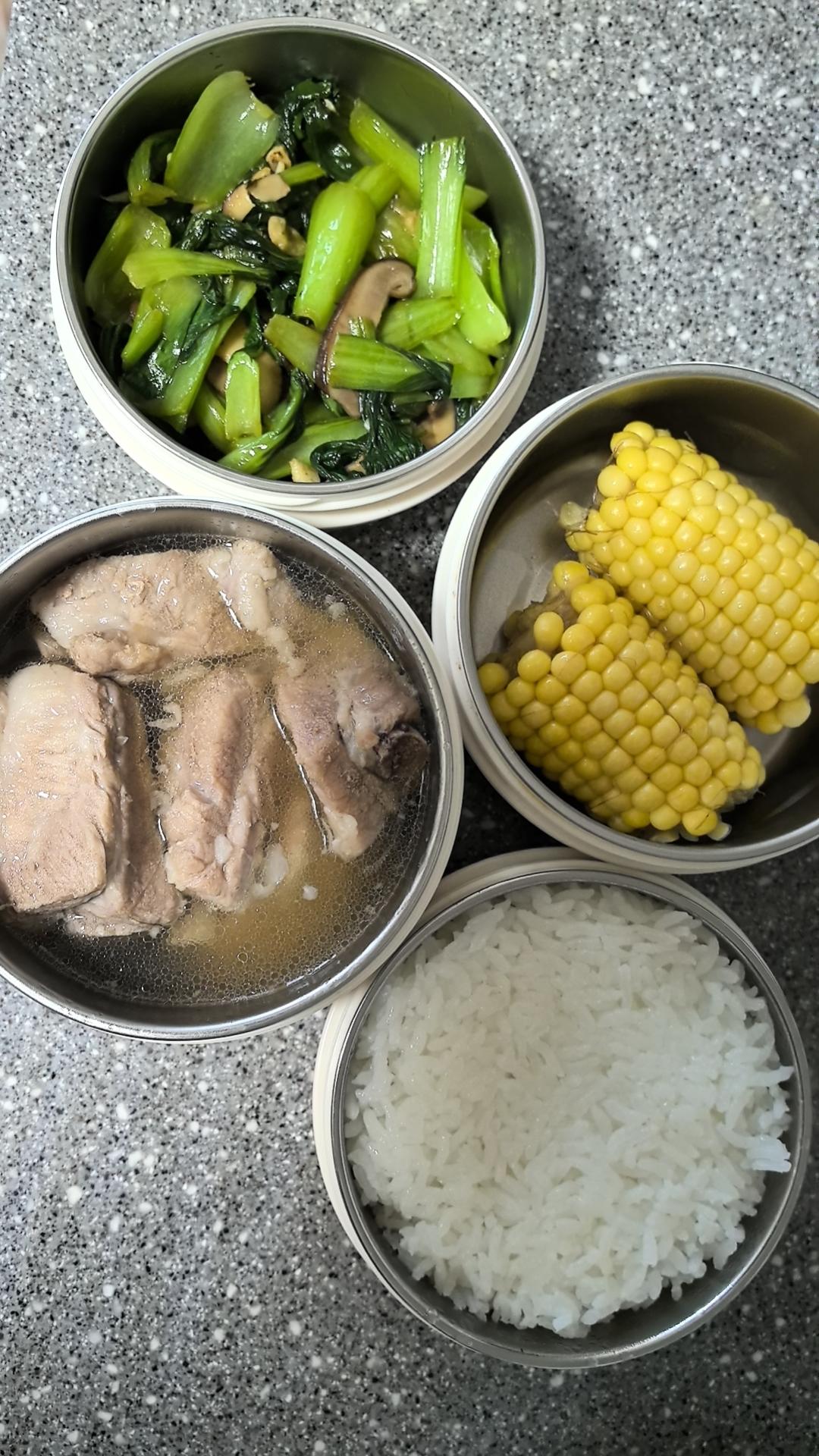 香菇炒油菜