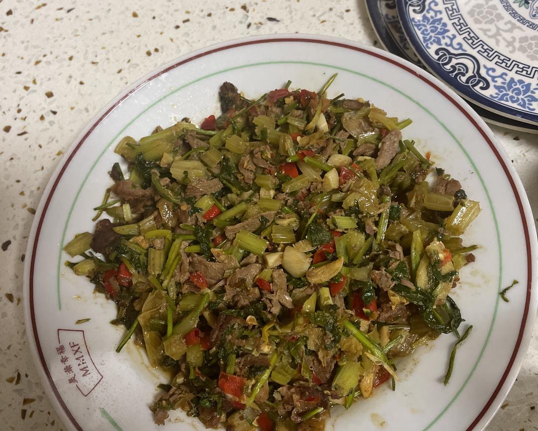 小炒黄牛肉