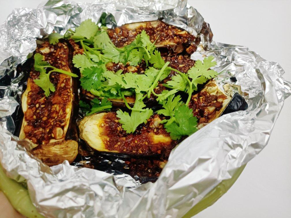 空气炸锅超简单的爆香蒜蓉烤茄子