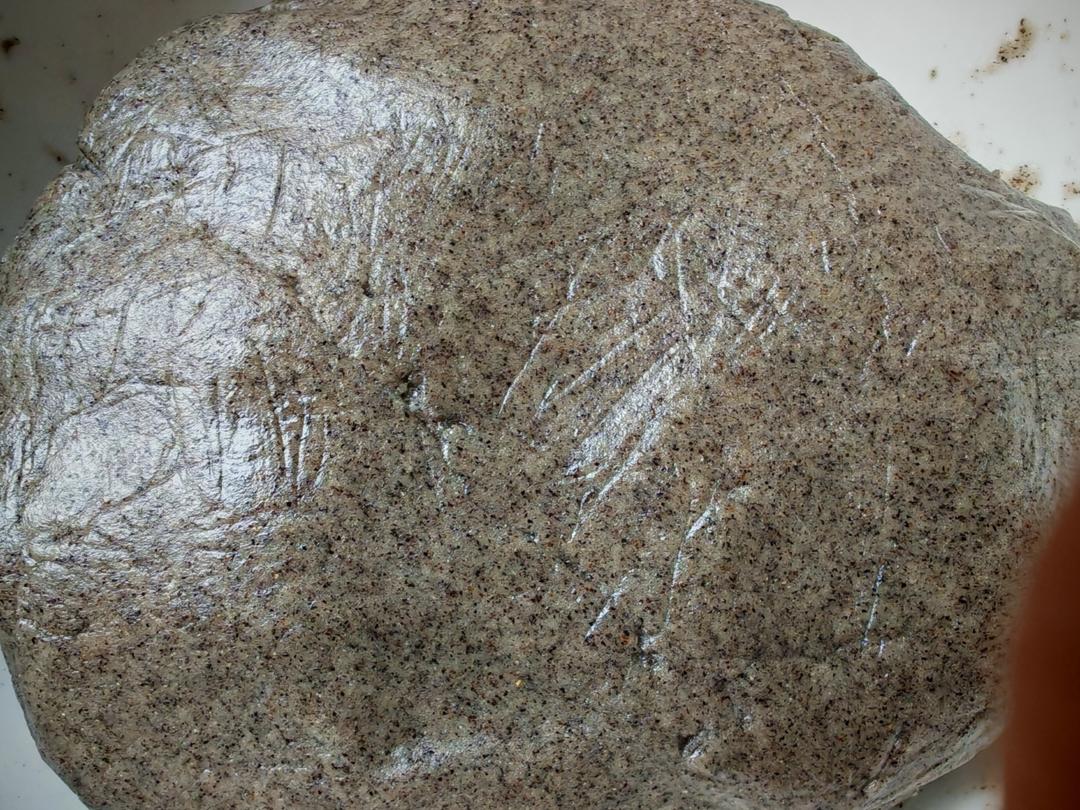 国潮黑米月饼🥮今年火爆全网的黑金月饼🥮鎏金月饼🥮