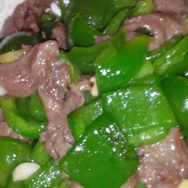 青椒炒鸭肉