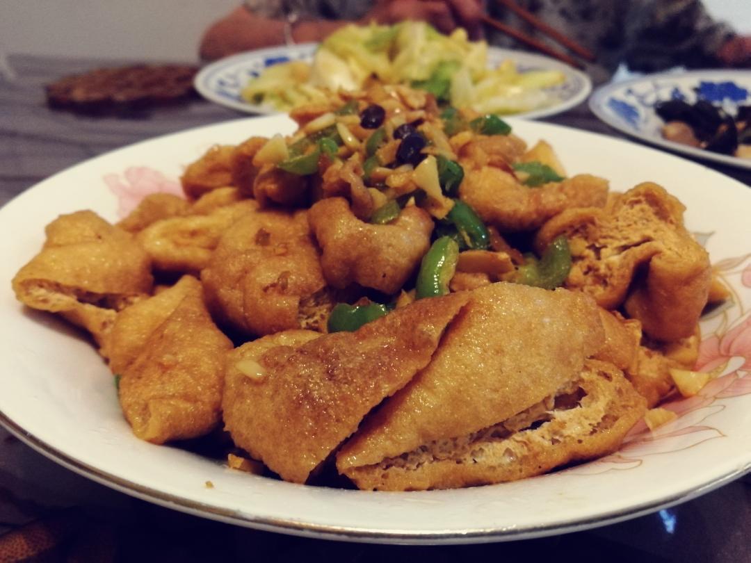 更枳做的油豆腐回锅肉