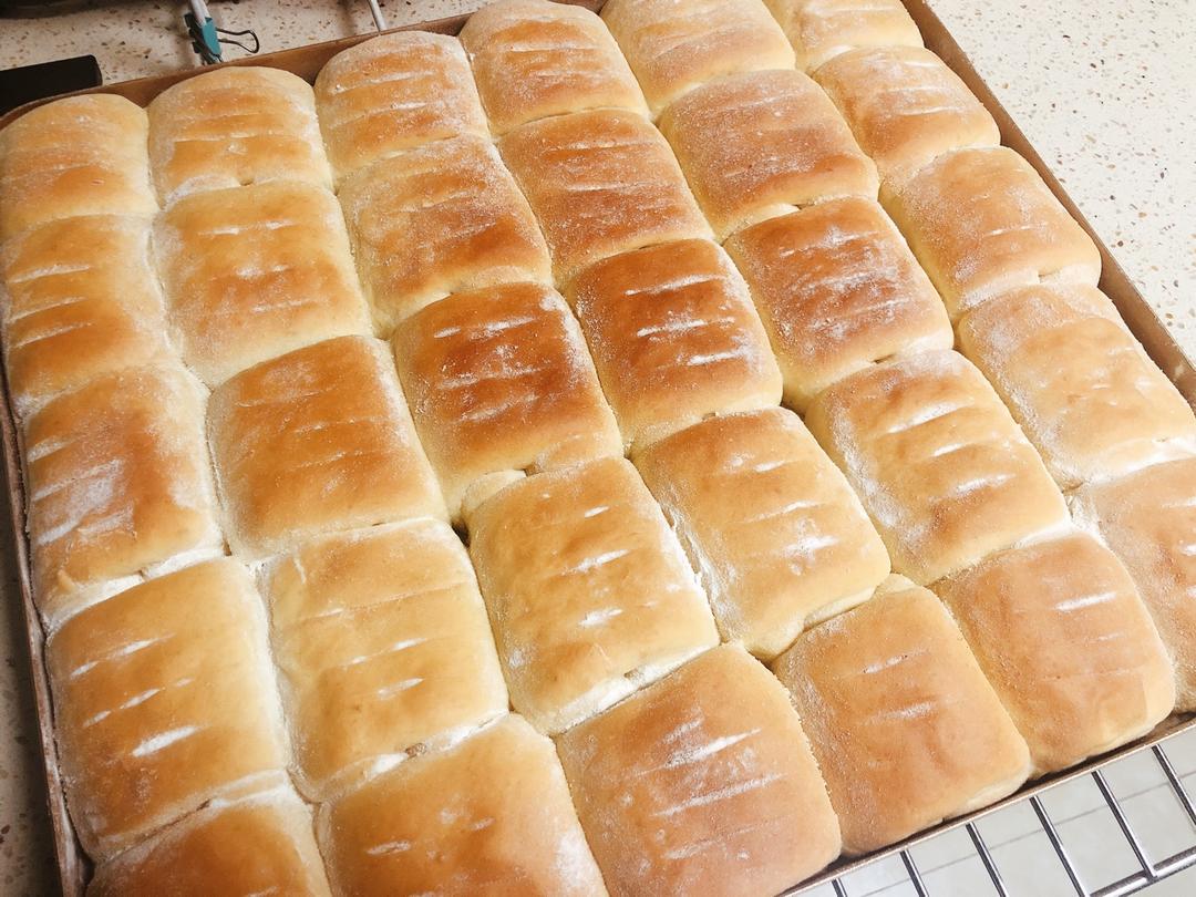 软到不知所措的牛奶卷