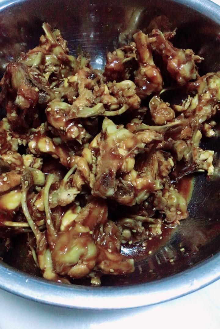 酱鸡骨棒【沈阳胡同里特色小吃】【诱食】黑暗料理