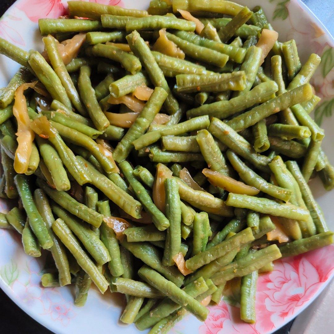 豆角炒榨菜，超级简单又美味的下饭菜
