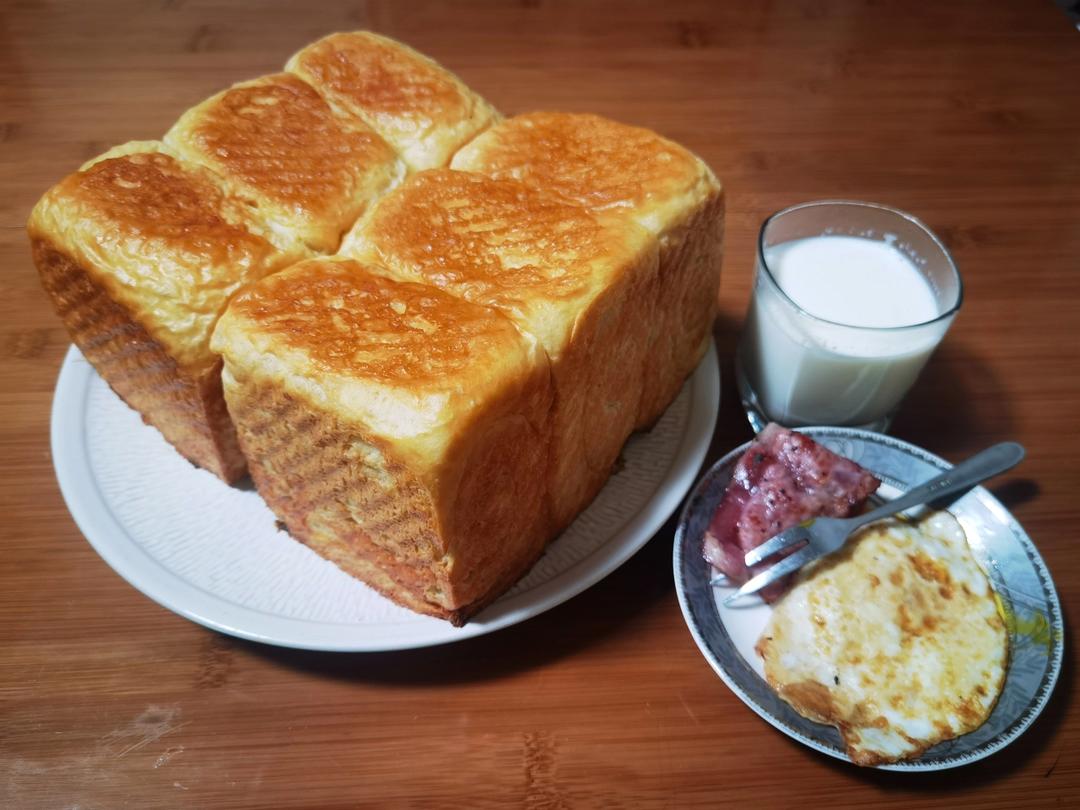 酸奶吐司面包