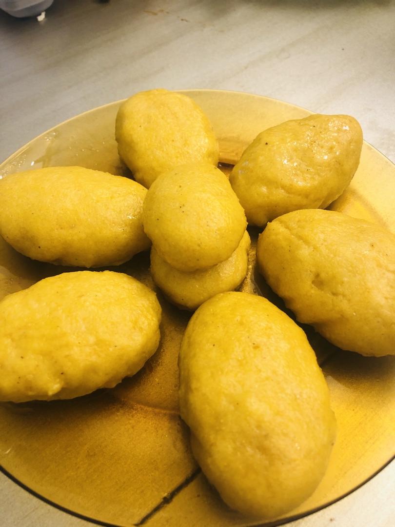 在家里十几天不知道吃啥了？那就来碗最简单又美味的葱油拌面吧