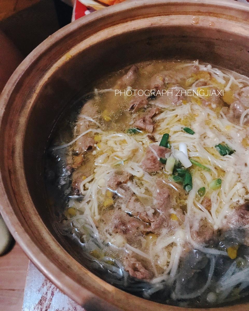 酸汤肥牛