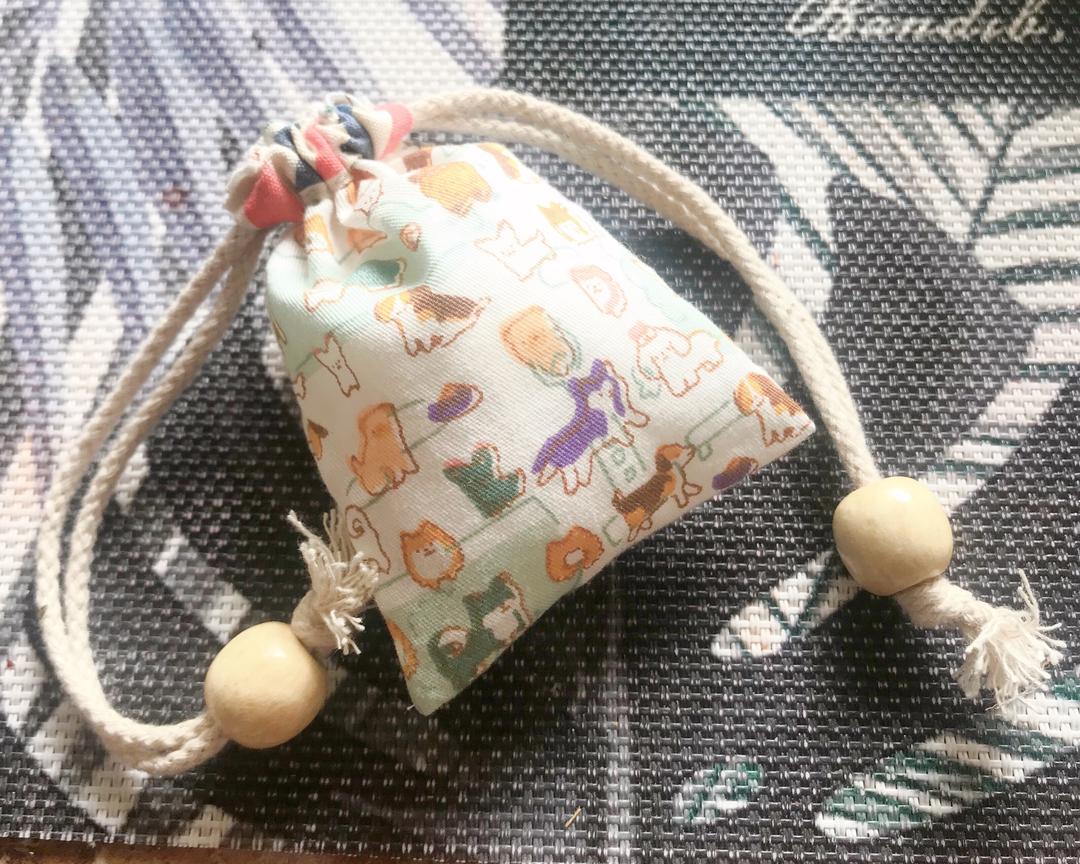 驱蚊香囊的做法