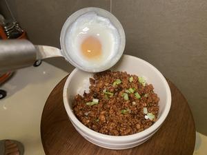 日式鸡碎肉饭（附超简单温泉蛋做法）的做法 步骤7
