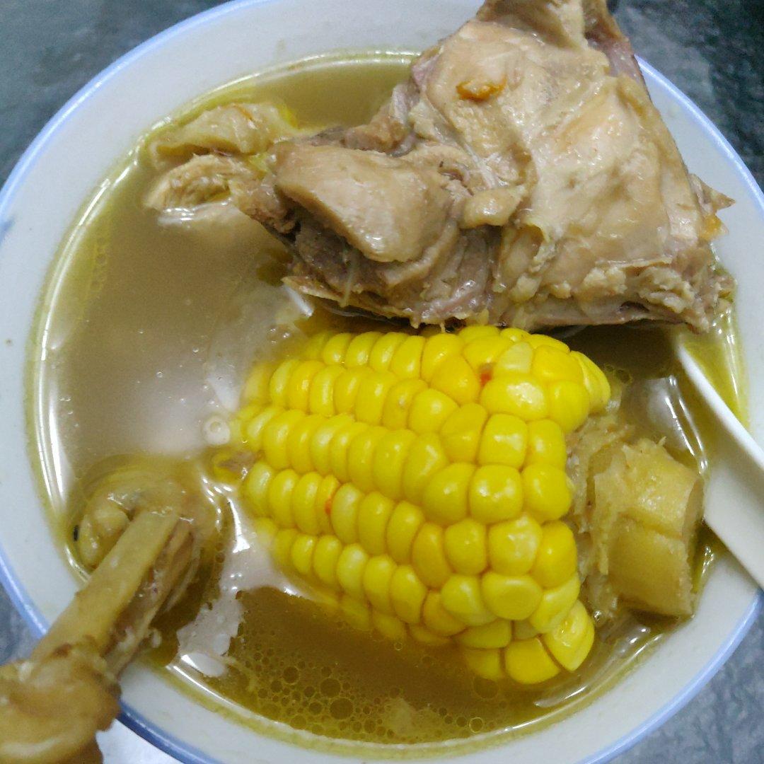 清炖鸡汤