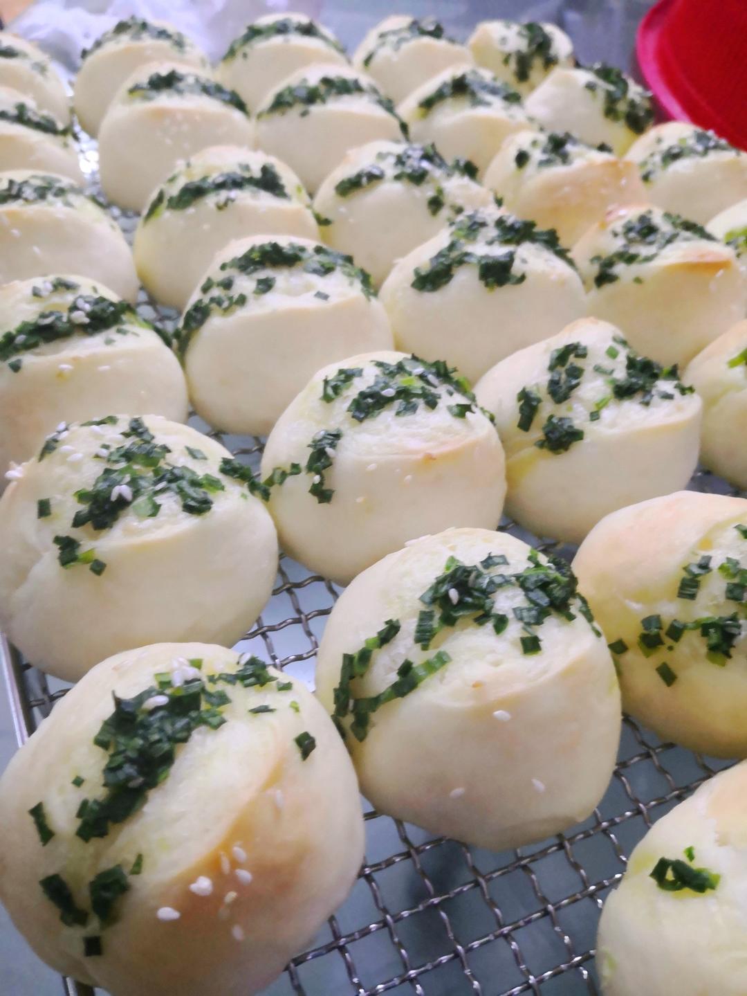 松软可爱，香葱泡泡包