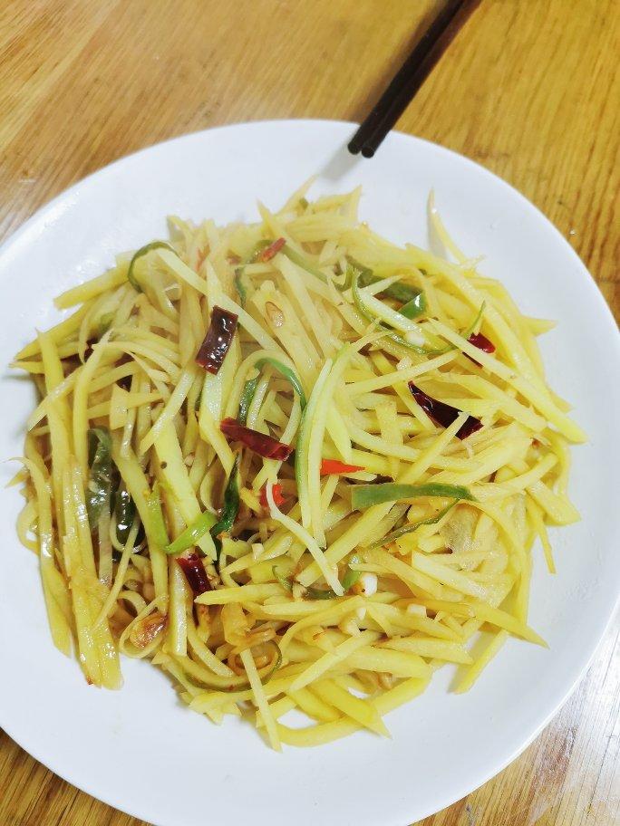 《Tinrry+》烤箱菜：酸辣土豆丝