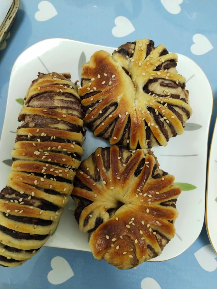 简单易学的红豆沙面包圈