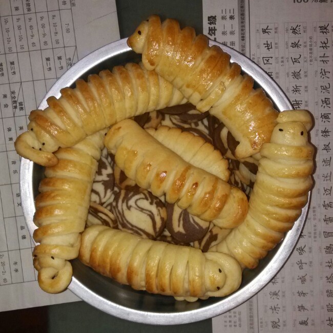 肉松毛毛虫面包