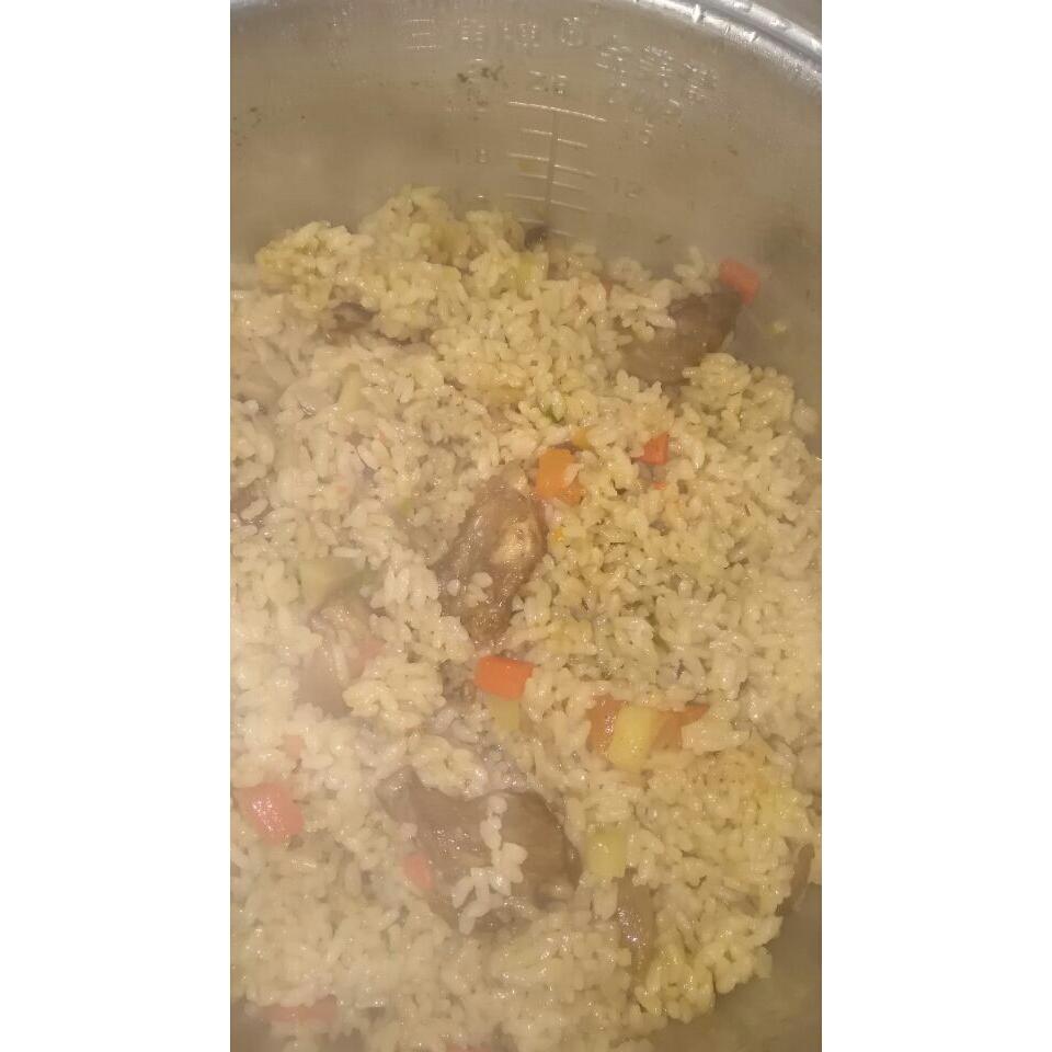 喷香排骨焖饭（爆好吃）