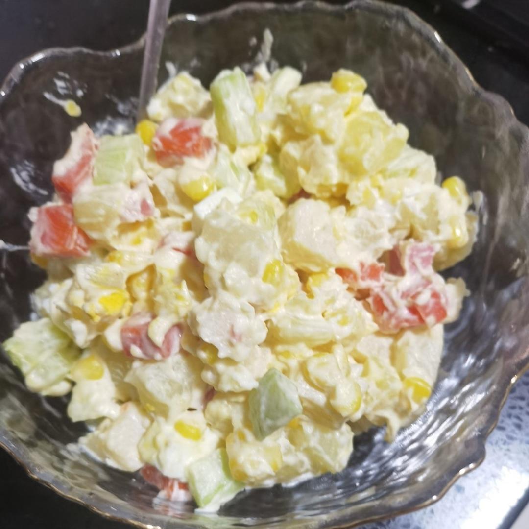 难以抗拒的经典土豆沙拉