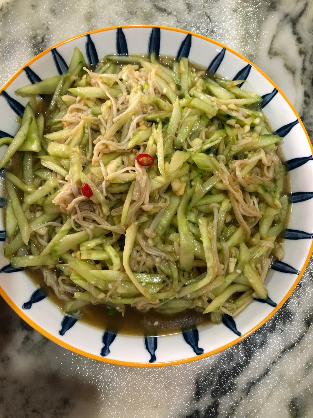 爽口金针菇拌黄瓜🥒