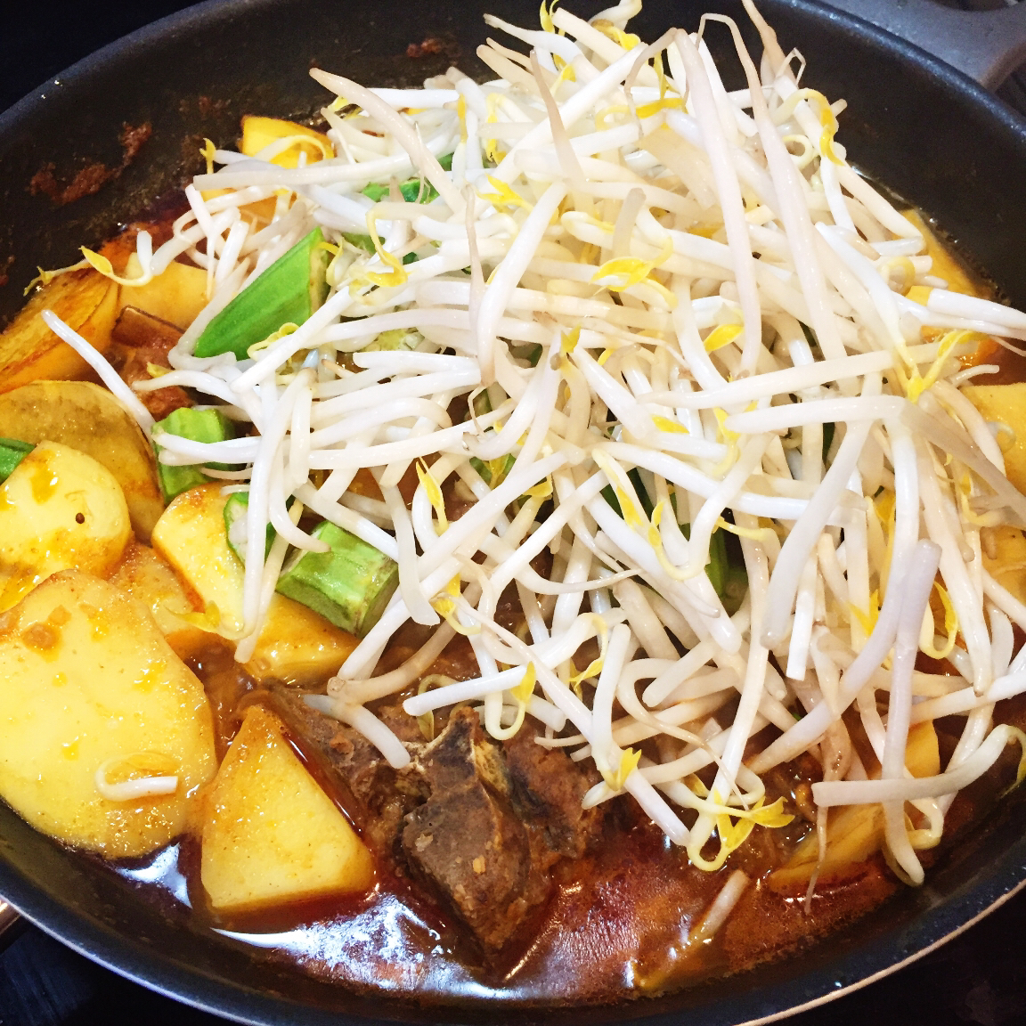 韩式土豆猪骨汤