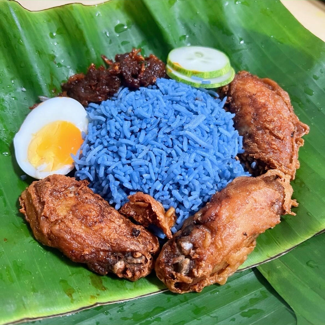 娘惹菜【蝶豆花椰浆饭】Nasi Lemak Biru