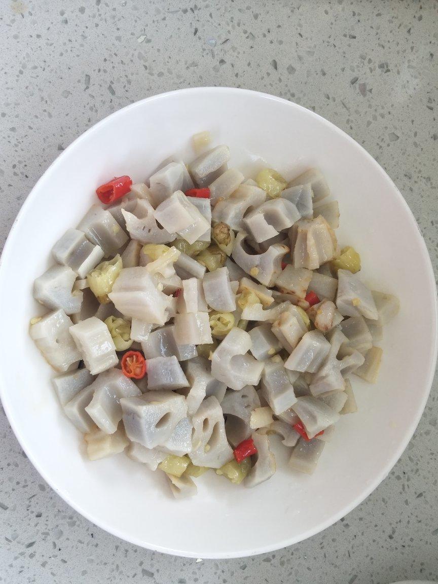 泡椒藕丁