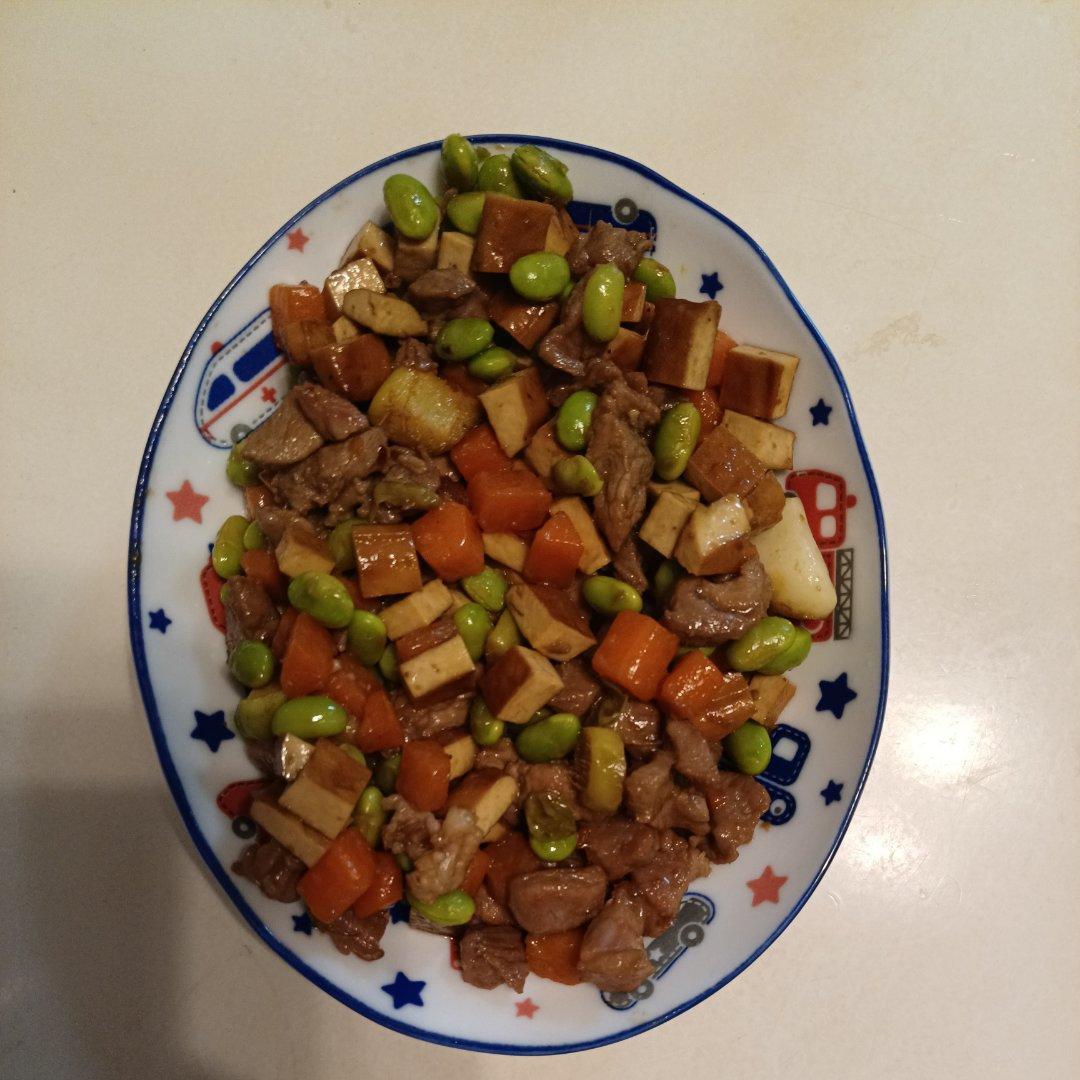 超下饭的毛豆米干子炒肉