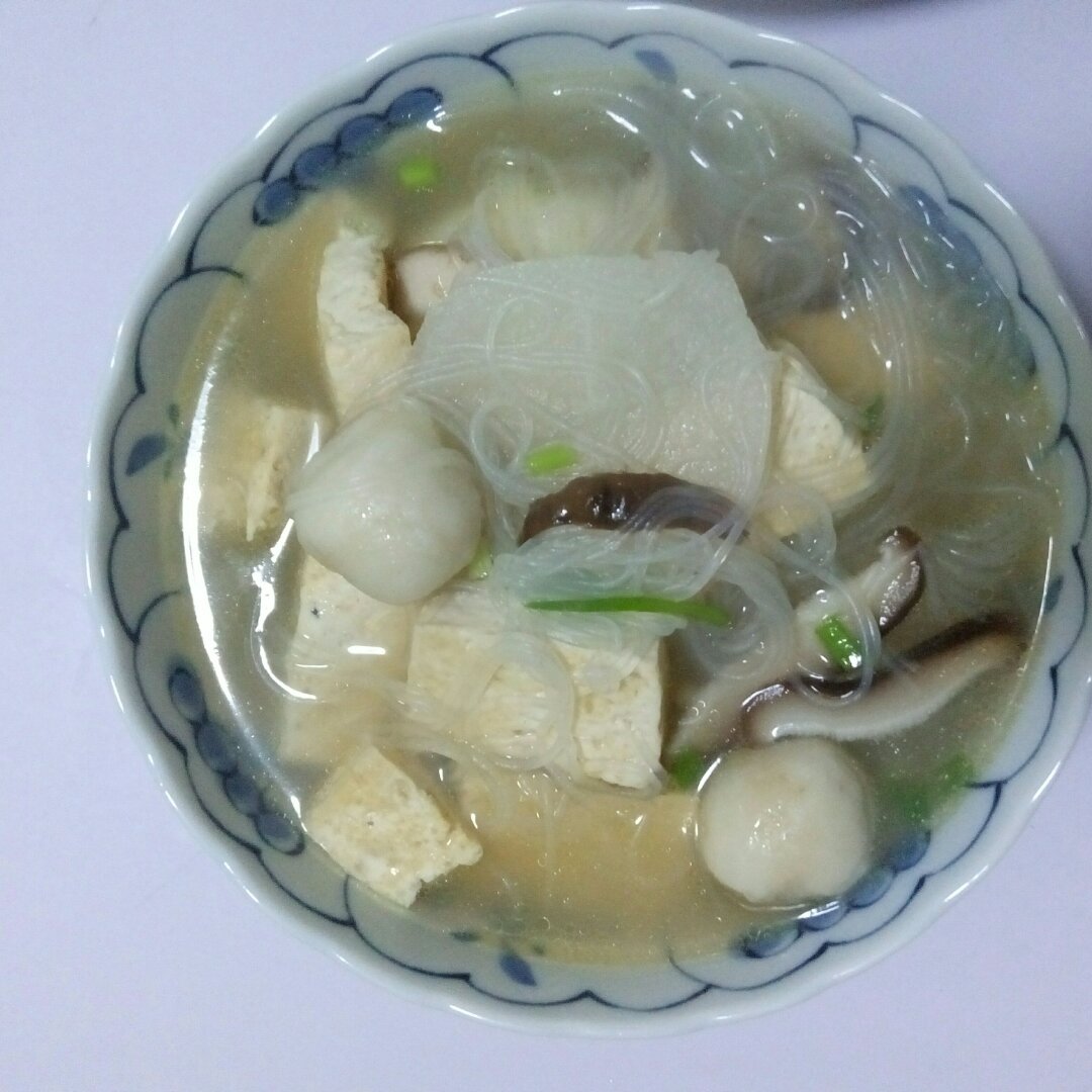 鱼丸豆腐煲