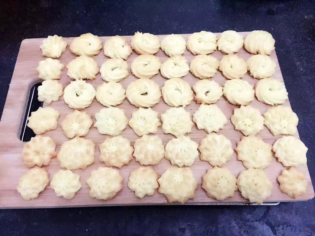 酥到掉渣的原味黄油曲奇！好吃到没朋友！视频教学，史上最详细版！